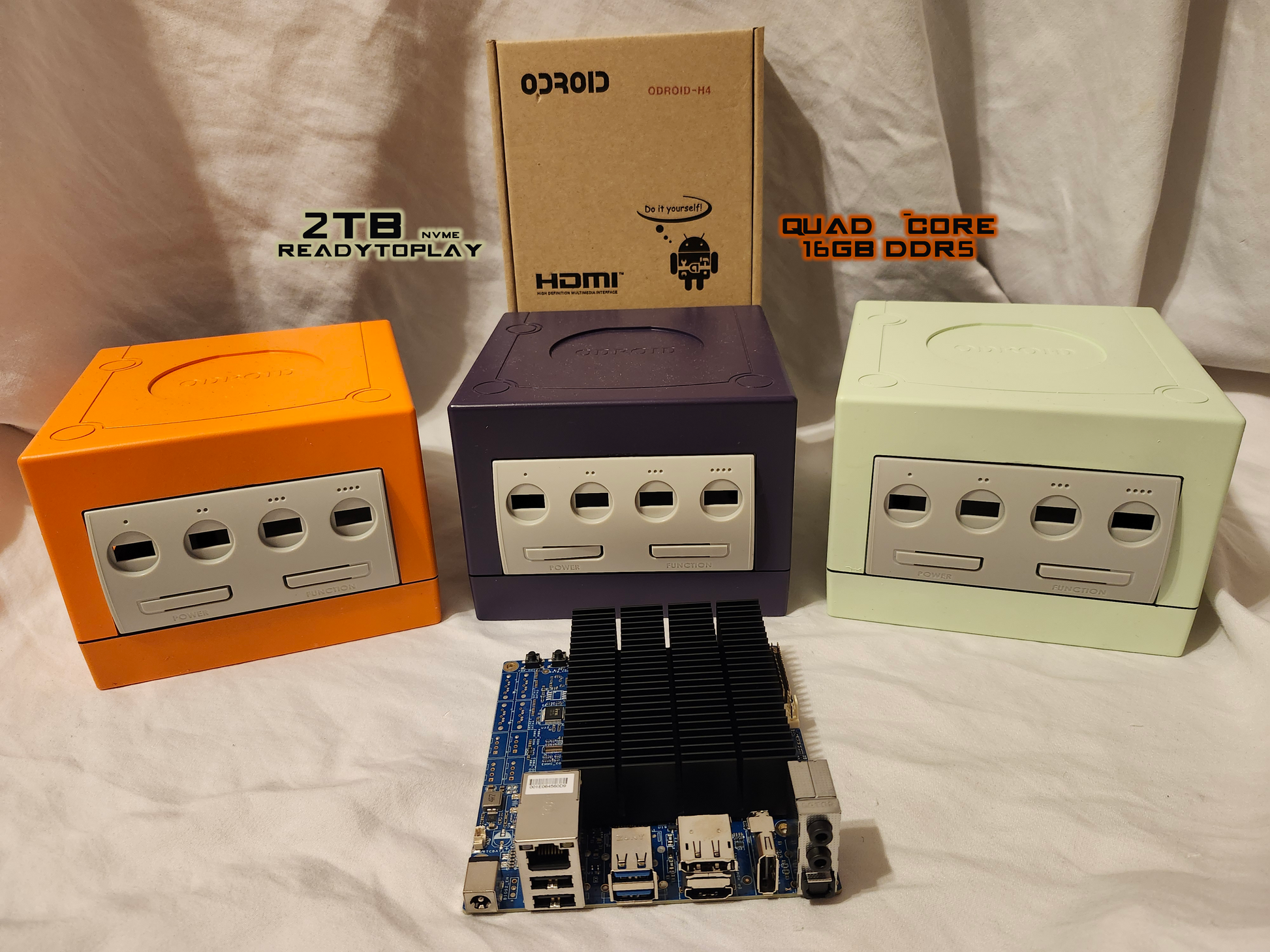 Ultimate "Cube" mini consoles